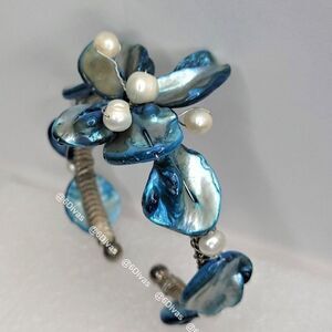 𝅺BLUE Sea Shell and Pearl Adjustable Cuff Bracelet